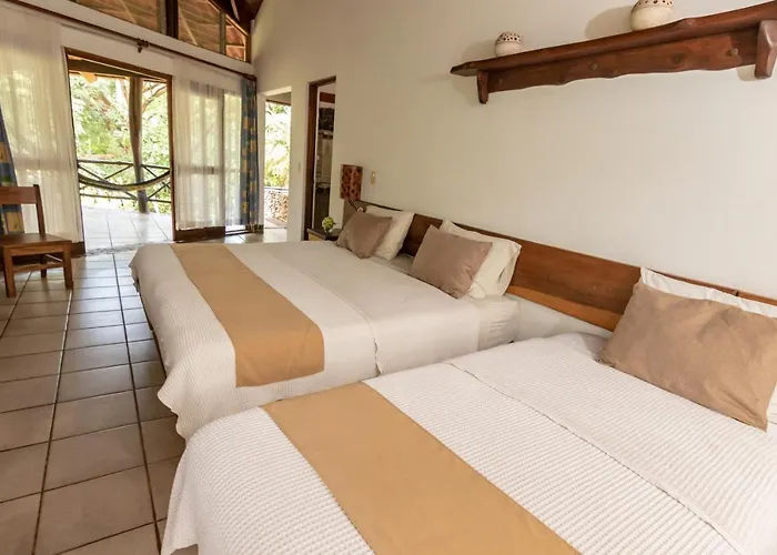 Cabinas Olas Hotel Playa Avellana